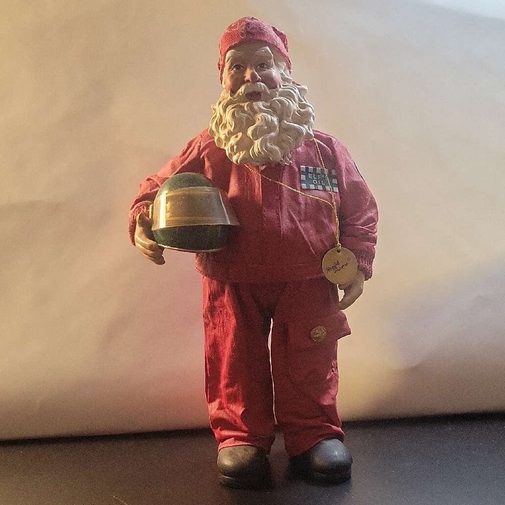 Clothtique Santa North Pole Racing Team Figurine Possible Dreams